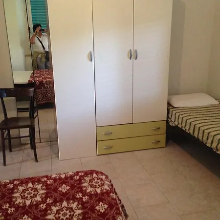 Marina Di Apartment